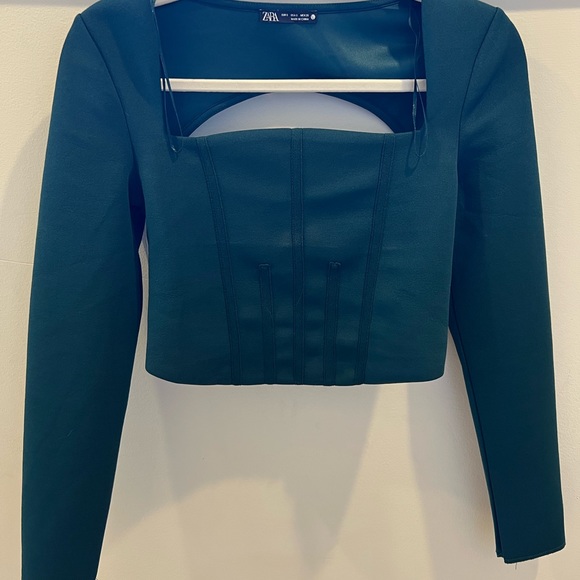 ZARA cut out top - Picture 1 of 6